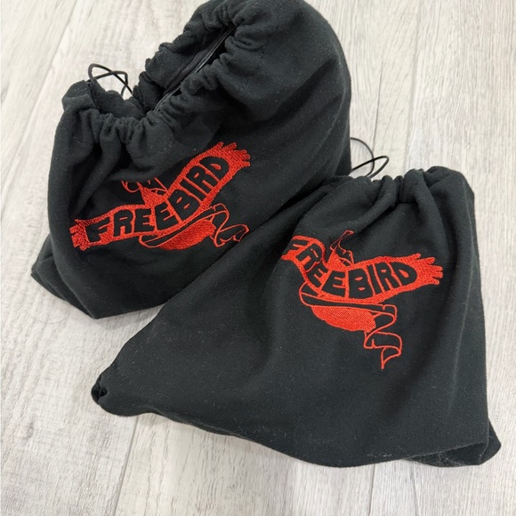 Freebird by Steven / Randi - Picture 3 of 8